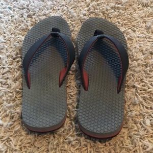 Lightly used flip flop sandals SIZE 10 US MENS